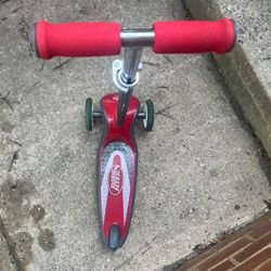 Radio flyer scooter kids