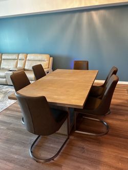 Madden 7-Piece Extendable Dining Set + 6 Chairs