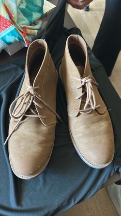 Tan Leather Chukka Desert Boots size 10