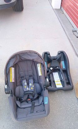Newborn car seat