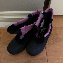 Size 1 Snow Boots