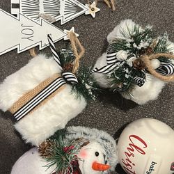 Christmas Ornaments And Decor