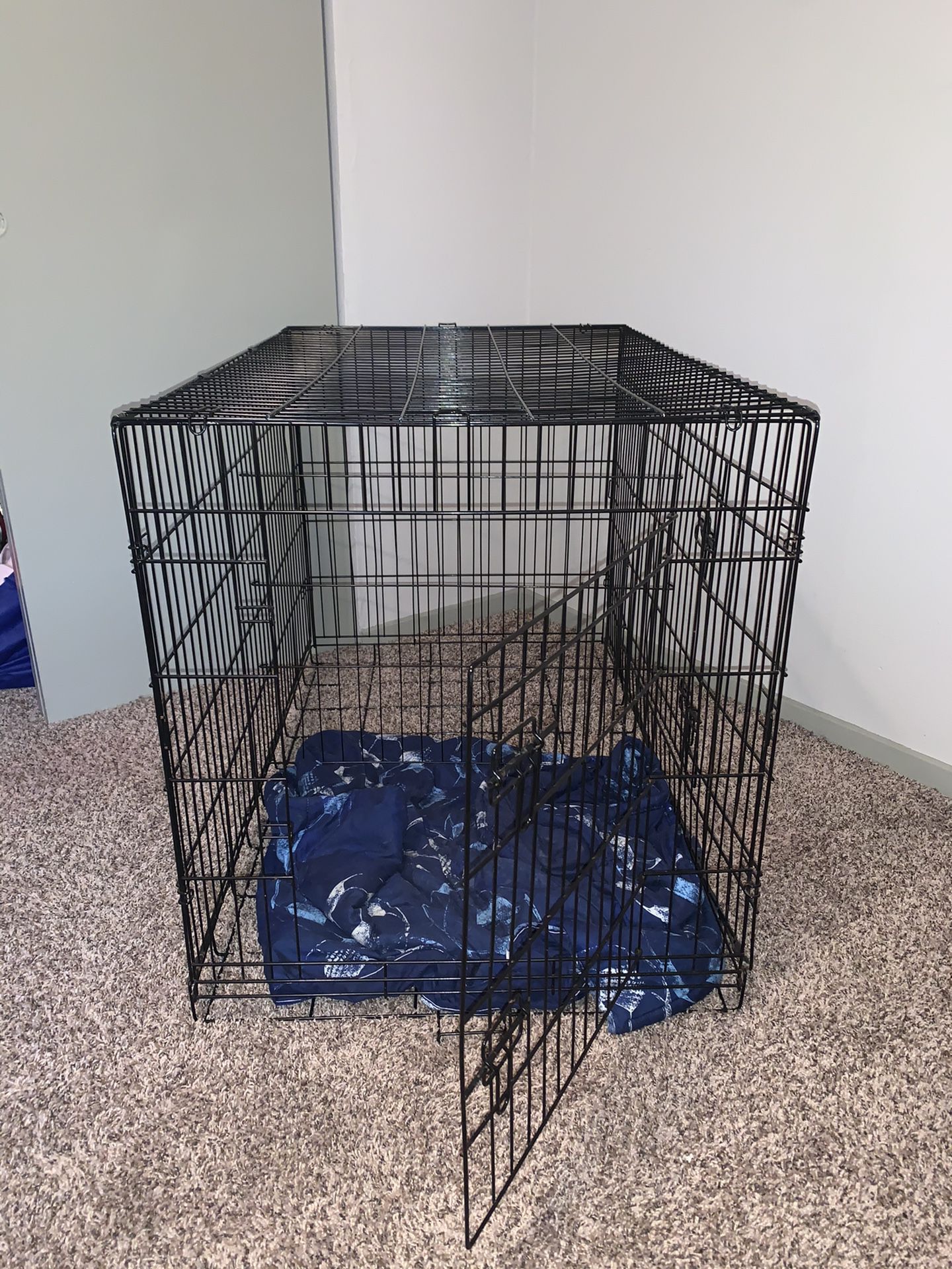 XL XXL dog crate/ cage 2 doors, divider and tray