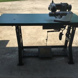 Nice Industrial Blind Sewing  Machine.