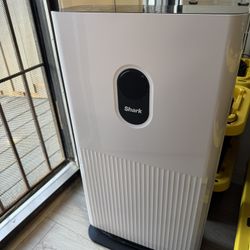 Shark HE601 Air Purifier 6