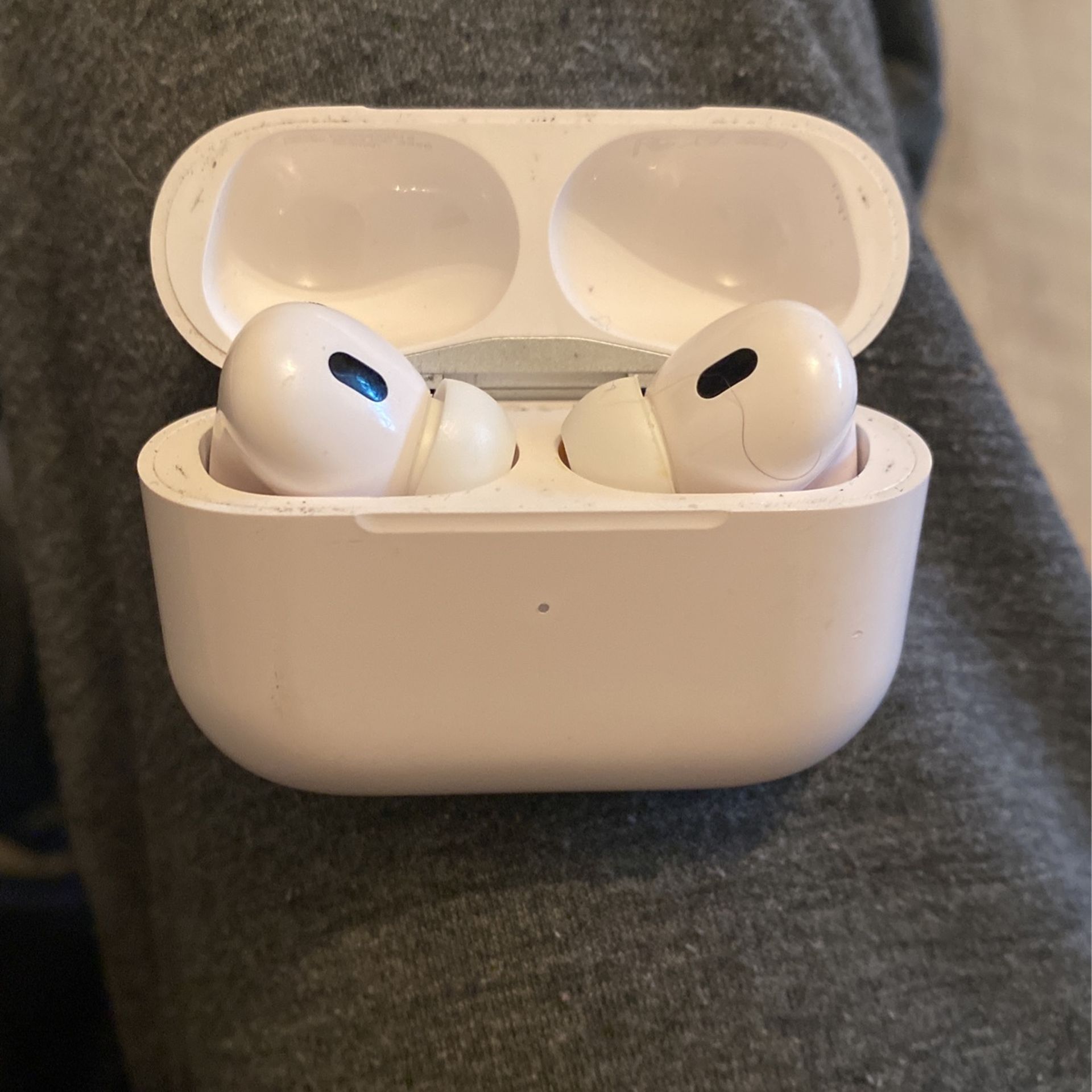 Apple AirPod Pros 