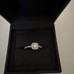 Vera Wang Live Ring 3/4 Ct 14 K With Reciept