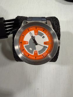 Nixon Bb8