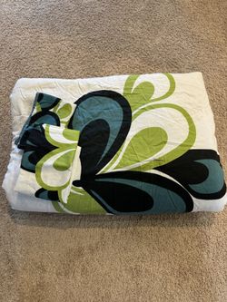 Queen Comforter and 2 shams