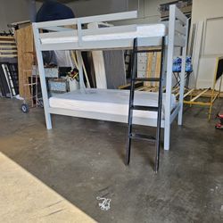 Twin Bunk Bed And Mattress 