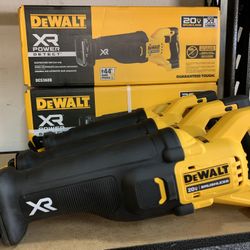 DEWALT 20-Volt XR Cordless Reciprocating Saw (Tool Only)