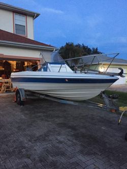 1988 Bayliner trophy boat with 115 hp mariner 2 stroke