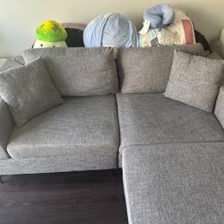 3 - Piece Upholstered Sectional