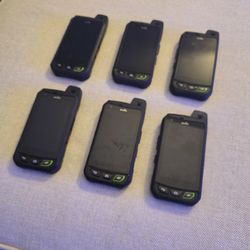 6 Smartphones - Sonim XP7  4G LTE Wi-Fi Android Military Grade Weatherproof Ip68