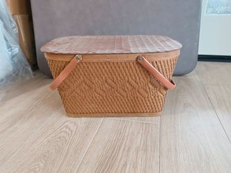 Vintage Red Man Products Woven Picnic Basket with Metal Swing Handles