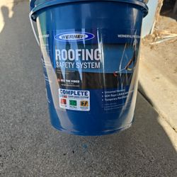 Roofing Safety System 