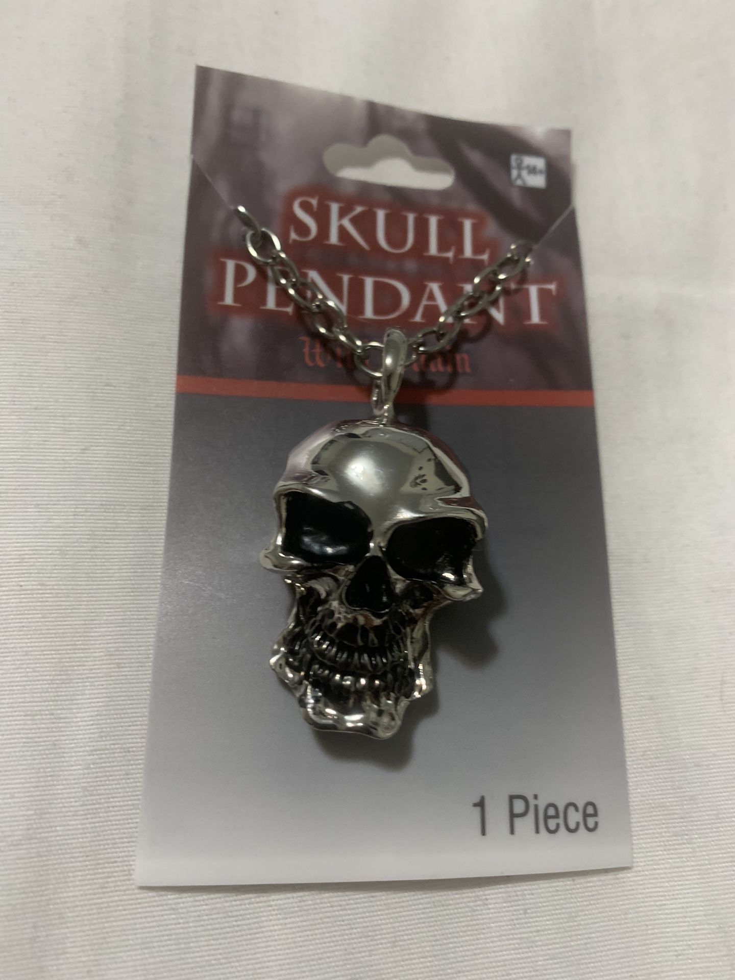 Mens  Or Women Skull Necklace  22”