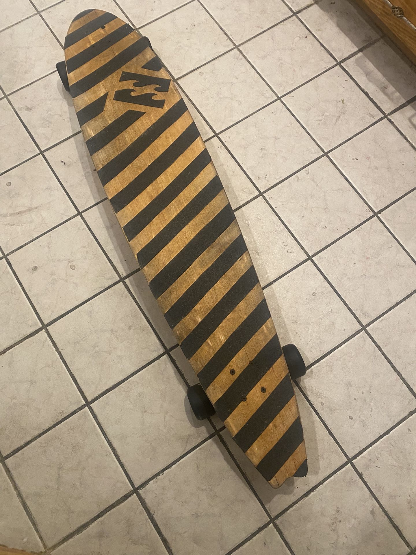 Kahuna Skateboard For 8$