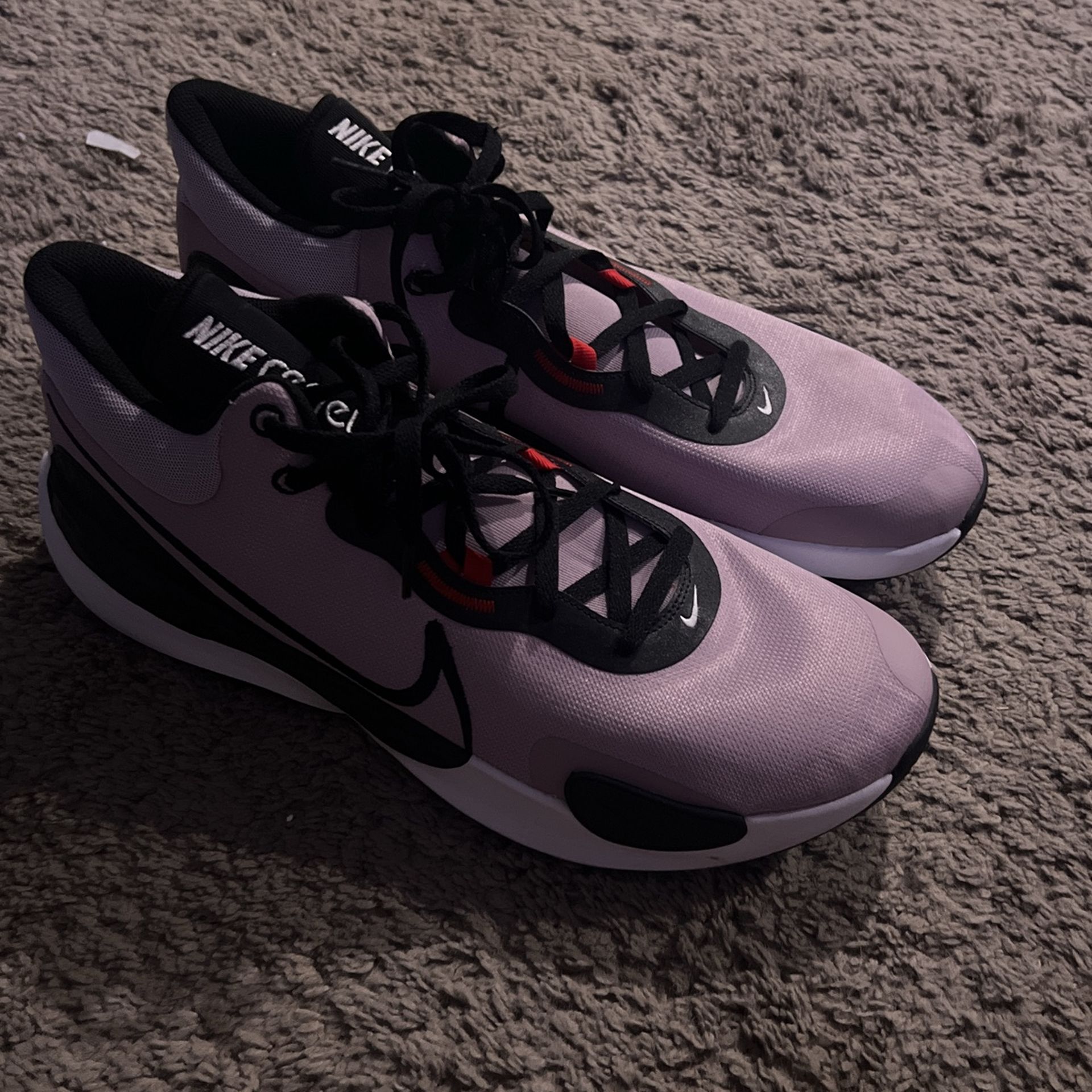 Nike Renew Elevate 3 Plums Size 18
