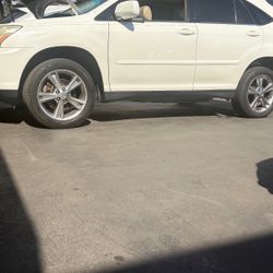 2006 Lexus RX 400h – White
