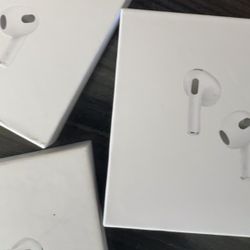 AirPods 4th gen