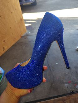 Brand new heels!!!