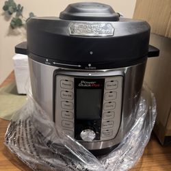 Brand new power quick pot slow cooker