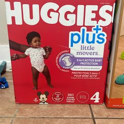 Huggies Plus Diapers Size 4 (22-37 Pounds), 180 Count