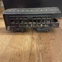 Vintage Antique Traditional Train Carriage 8”L