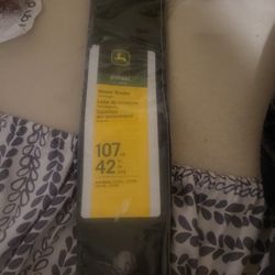 John Deer Mower BLADES  107CTR 42 IN