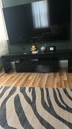 70in Tv Stand