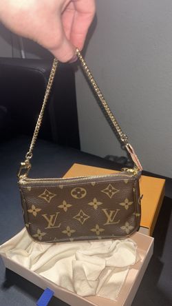 Louis Vuitton Purse