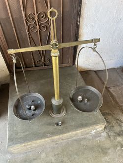 Vintage Scale Brass With weights