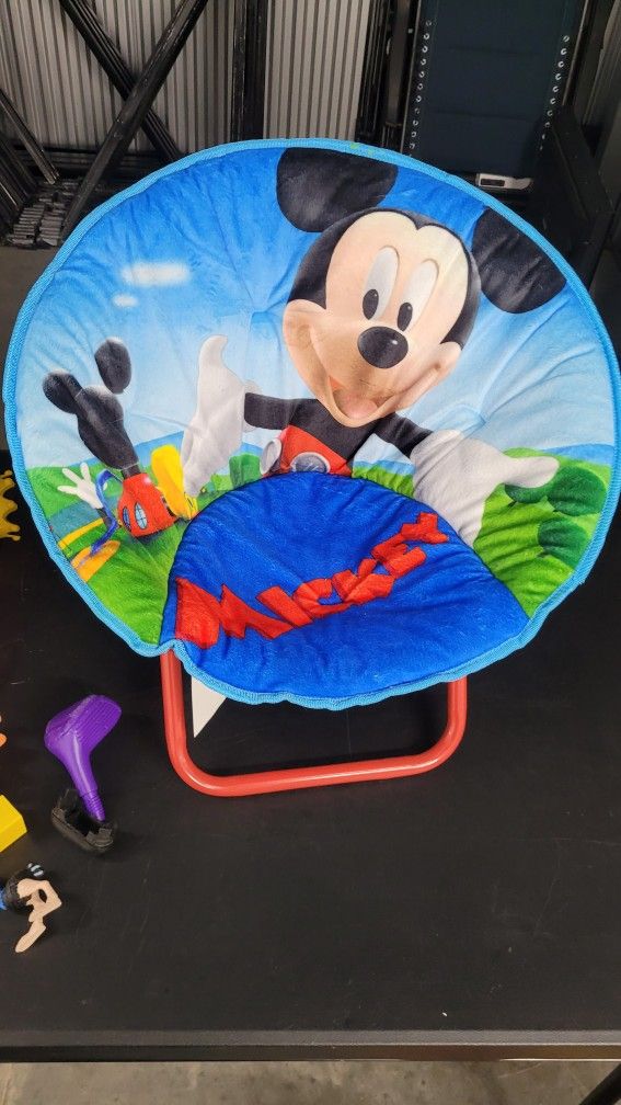 Mivkeys Round Foldable Seats