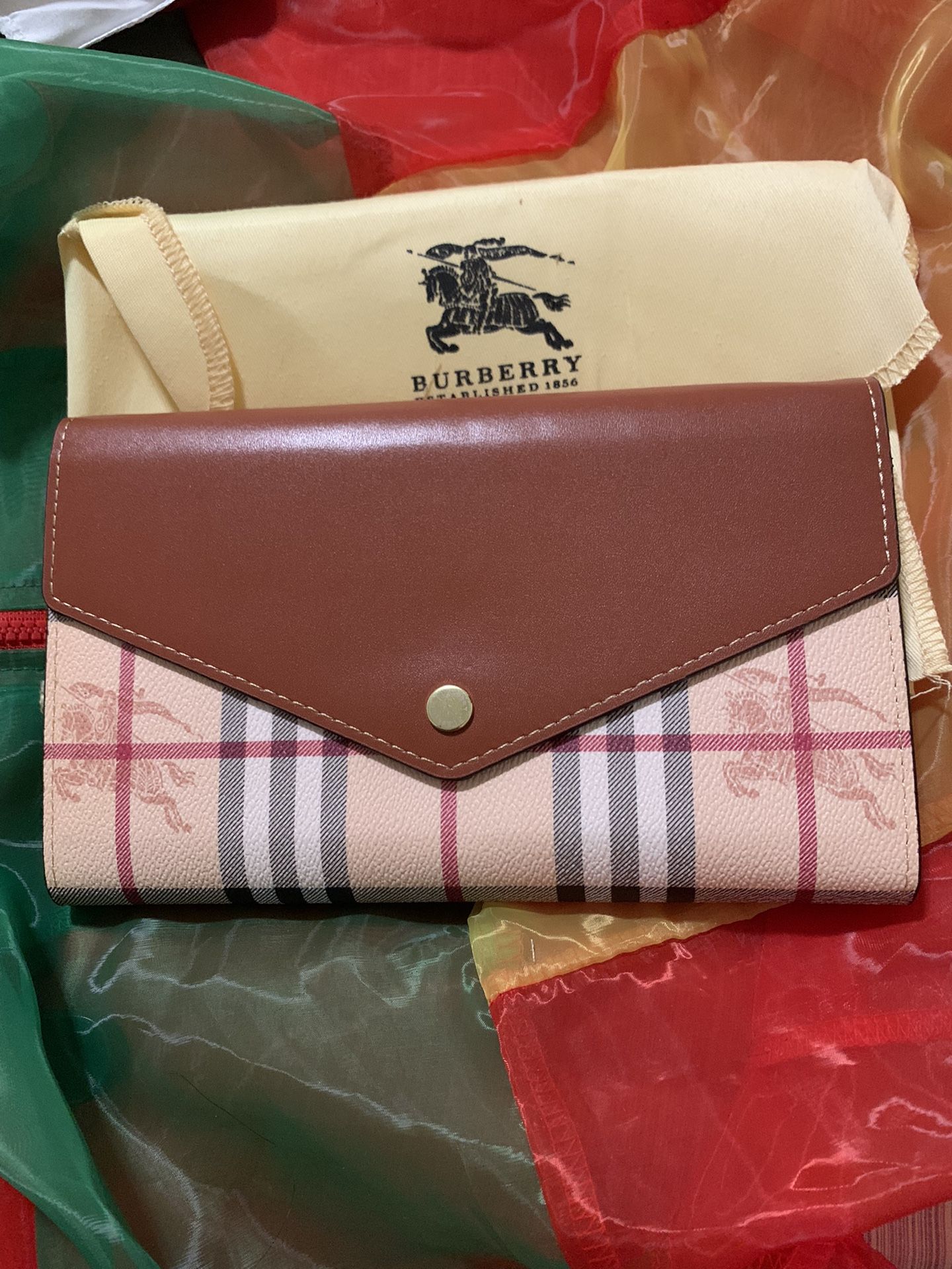 Cross Body Women’s Wallet