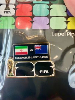 World be Cup Soccer Pin  Iran New Zealand PIN