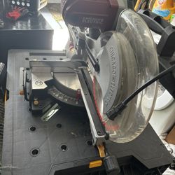 12” Double Beveled Miter Sliding Saw Chicago Electric 