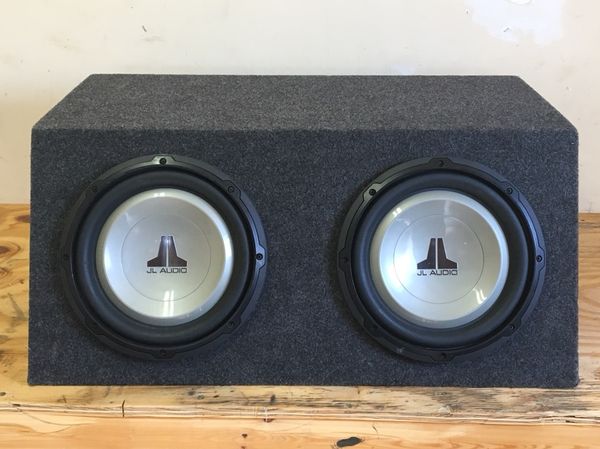 Jl Audio 2 10 Inch Subwoofers Sub W Enclosure 10w1v2 4 300 Watt Rms Each 600 Watt Rms Combined Car Audio For Sale In Phoenix Az Offerup