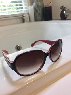 Women's coach sunglasses!!! Genuine