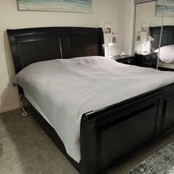 Bed Room Set 