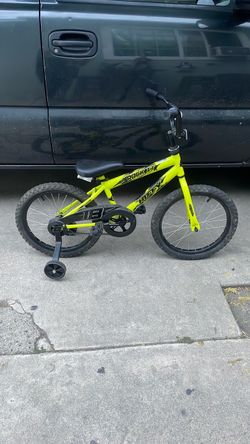 Children’s bike like new $40
