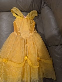 Belle princess Halloween costume. Brand new. Kids girl size SM 6-6x. Final sale