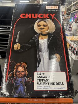 HALLOWEEN TIFFANY NEW IN BOX $250