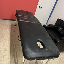 Foldable Massage Table 