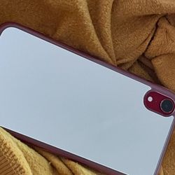 UNLOCKED GOOD CONDTION IPHONE XR 