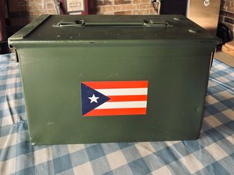 Cigar Humidor & Accessories