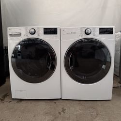 LG Washer And Electric220v Dryer 