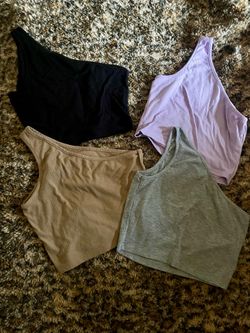 Women’s shirts