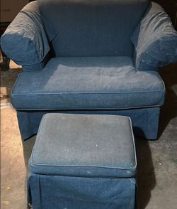 sofa azul de 2 piesa free gratitud