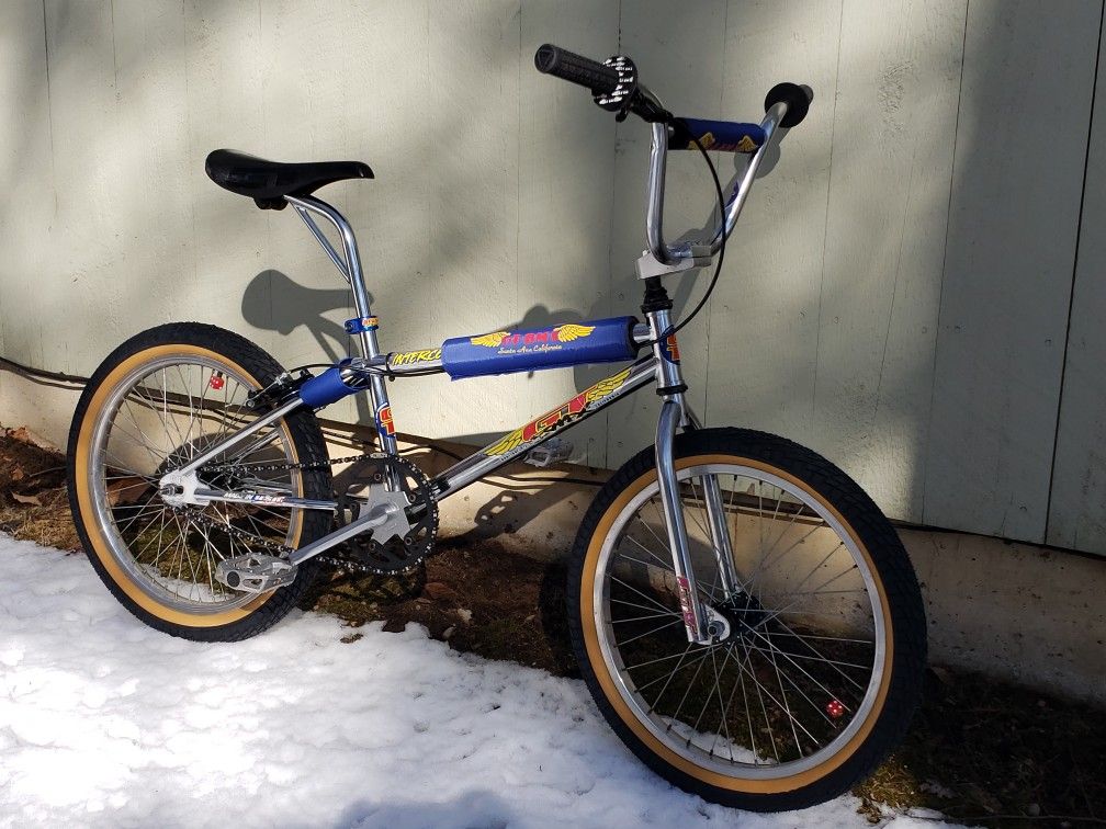 93 GT INTERCEPTOR///20" VINTAGE BMX BIKE